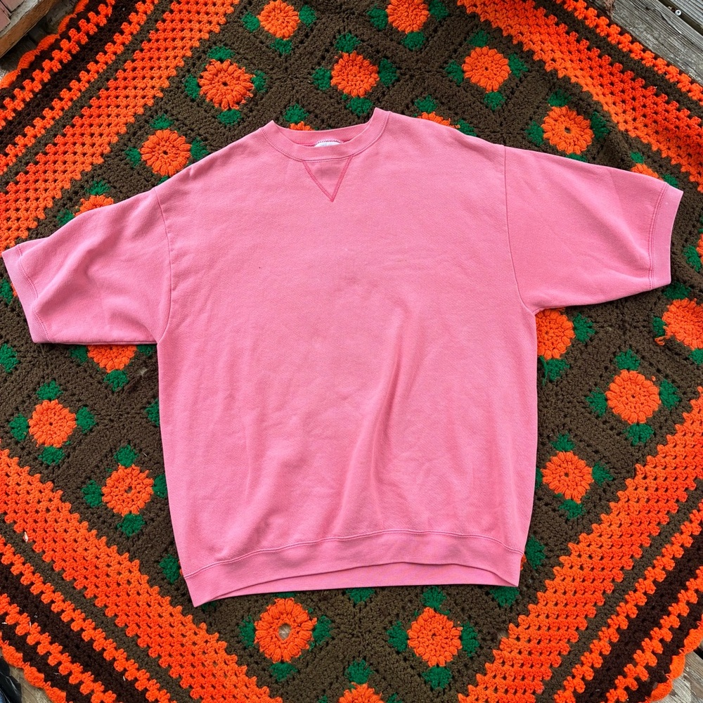Vintage 90s Lee Pink Short Sleeve Crewneck Pullover Sweatshirt Size Medium